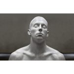 CODERCH & MALAVIA, The Swimmer, Polyester patiné, 114 x 130 x 77 cm, piédestal inox 30 x 150 x 75 cm