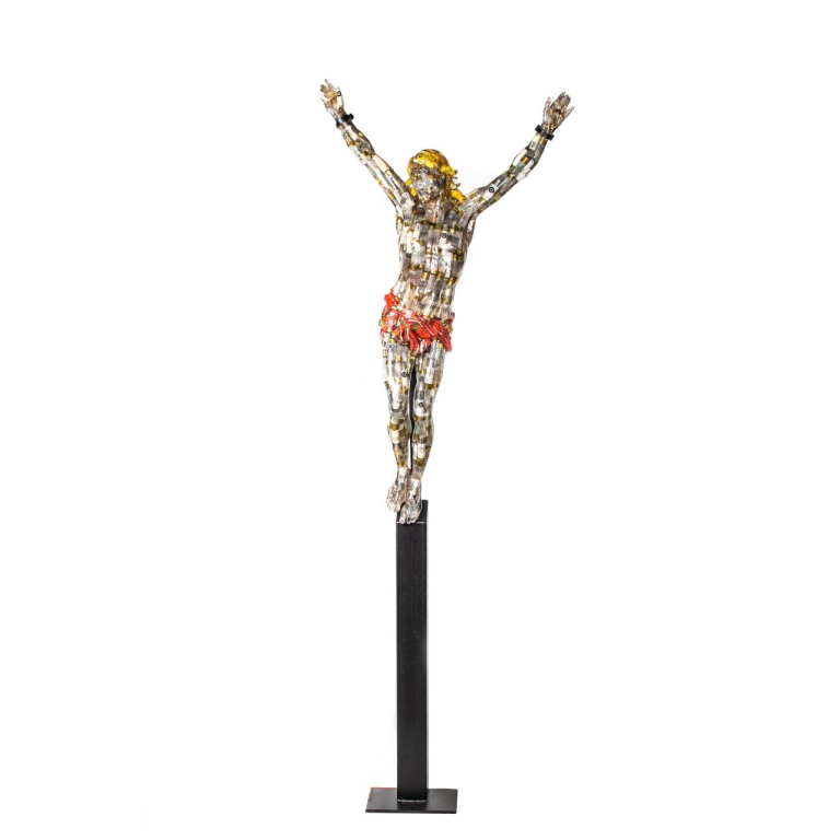 ALBEN, Christ Cartridges, Résine Et Cartouches De Fusil De Chasse, 240 X 80 X 25 Cm (dont Piedestal 100 Cm)
