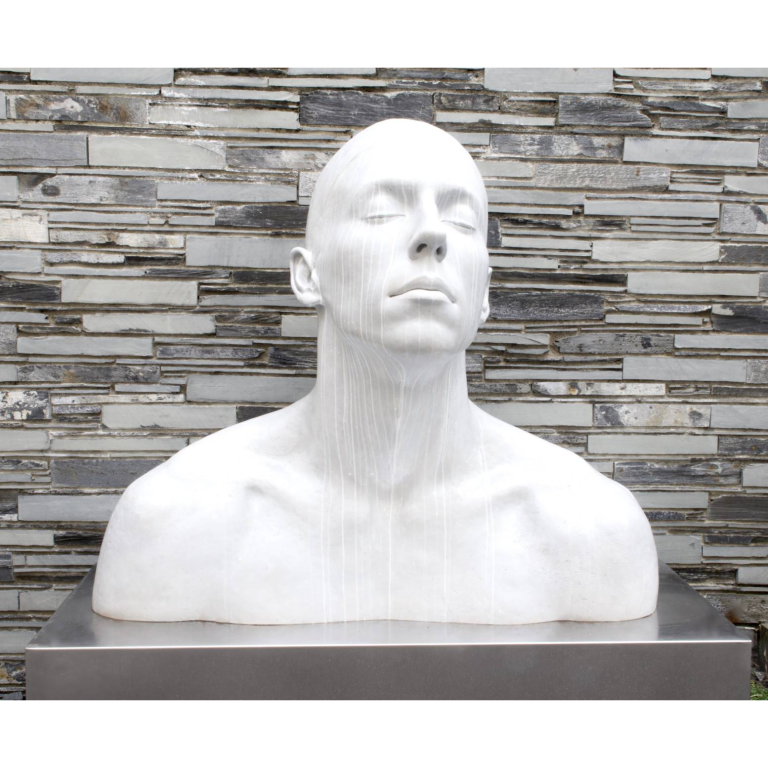 CODERCH & MALAVIA, The Swimmer, Polyester Patiné, 114 X 130 X 77 Cm, Piédestal Inox 30 X 150 X 75 Cm