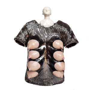 Lidia KOSTANEK, La cuirasse, Céramique, 42 x 33 x 18 cm