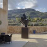 CODERCH & MALAVIA, En la dehesa, (monumental Size), Bronze ou résine polyestere, 8 + 4 AP, 317 x 151 x 164 cm, Base 136 x 84 x 84 cm