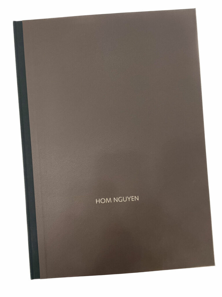 Nguyen, livre,  300 exemplaires, Numéroté et dédicacé par l’artiste , Langues: Anglais et Français , 2020, 118 pages