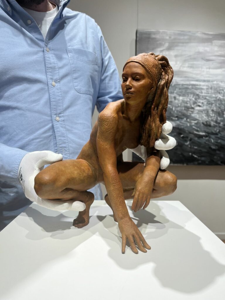 CODERCH&MALAVIA – Walking In Beauty – 32 x 26 x 22 cm