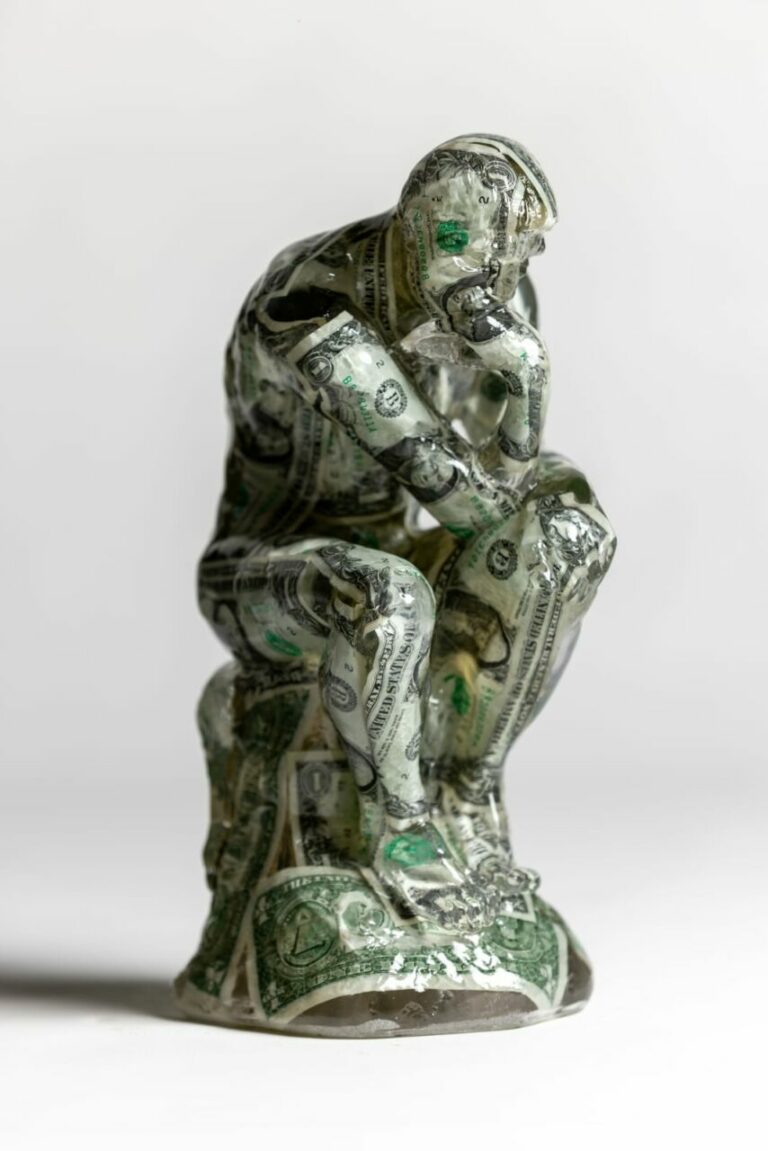 ALBEN Le Penseur, D’après Rodin Résine Et Billets De 1$ 37 X 16 X 16 Cm 1
