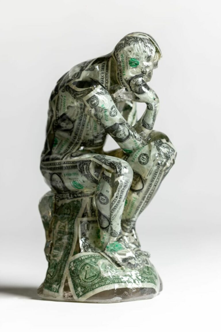 ALBEN Le Penseur, D’après Rodin Résine Et Billets De 1$ 37 X 16 X 16 Cm 4