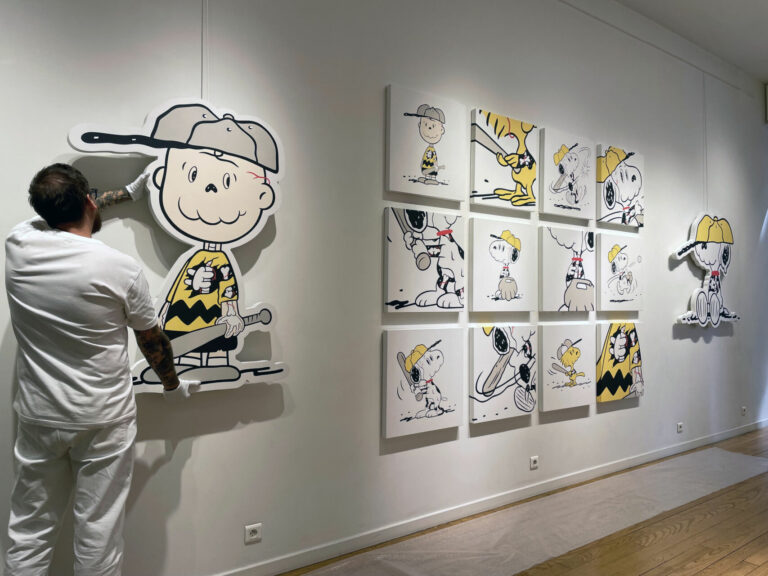 Cote Escriva – Creepy Snoop Baseball Set – Installation