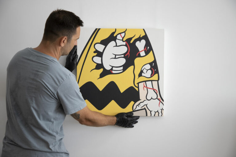 Creepy Snoop Baseball Set – Installation