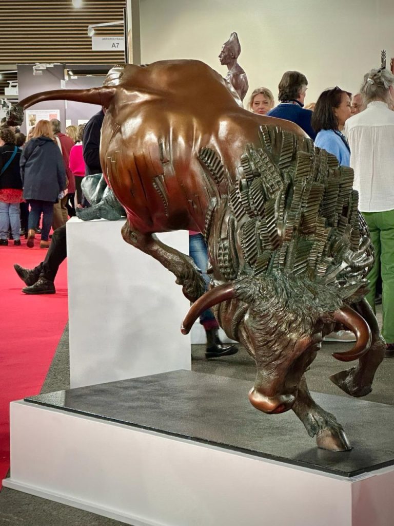 BENENATI – Taureau Machine Monumental – Art Capital, Paris 2024